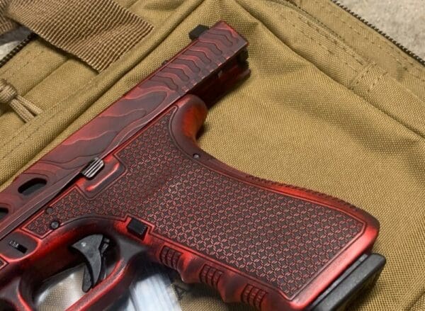 GLOCK 17 GEN 3 RED DRAGON SHARK ,