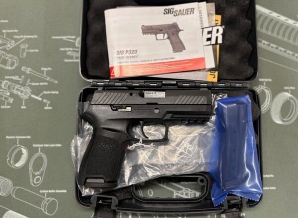 SIG SAUER P320 COMPACT 9MM