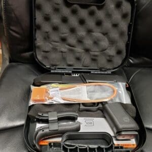 NEW GLOCK 17 G5 9MM 4.49 INCH 17RDX3 9 MM G17 GEN5 FULL SIZE