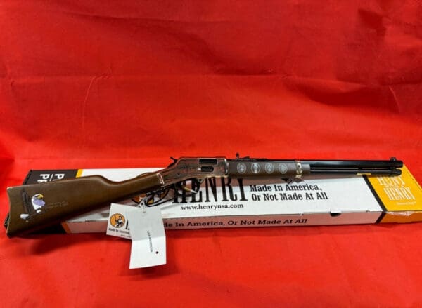 Henry Eagle-Scout 44mag Big Boy Side Gate