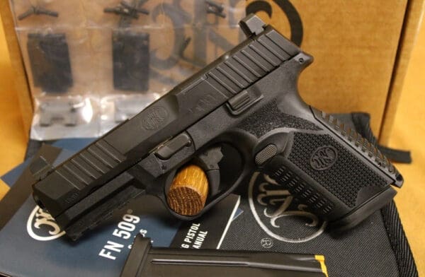 FN 509 Midsize - Image 2