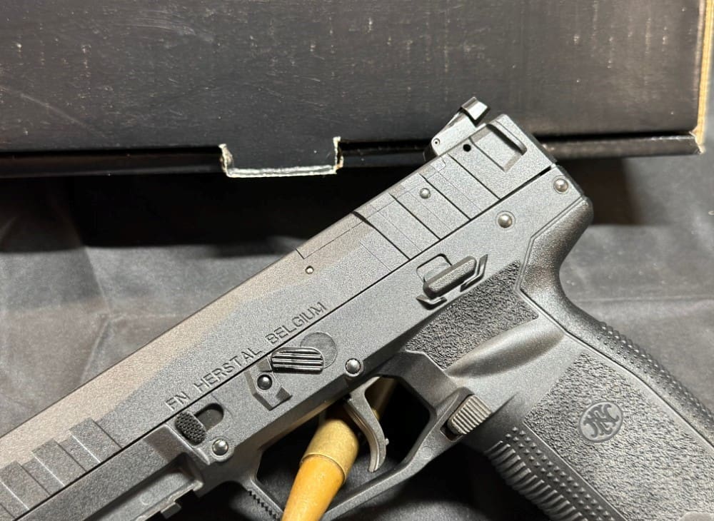Fn Five seven - Image 10