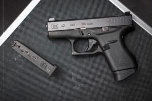  Glock 42 vs Ruger LCP: The Ultimate Comprehensive Comparison Guide for Concealed Carry Excellence